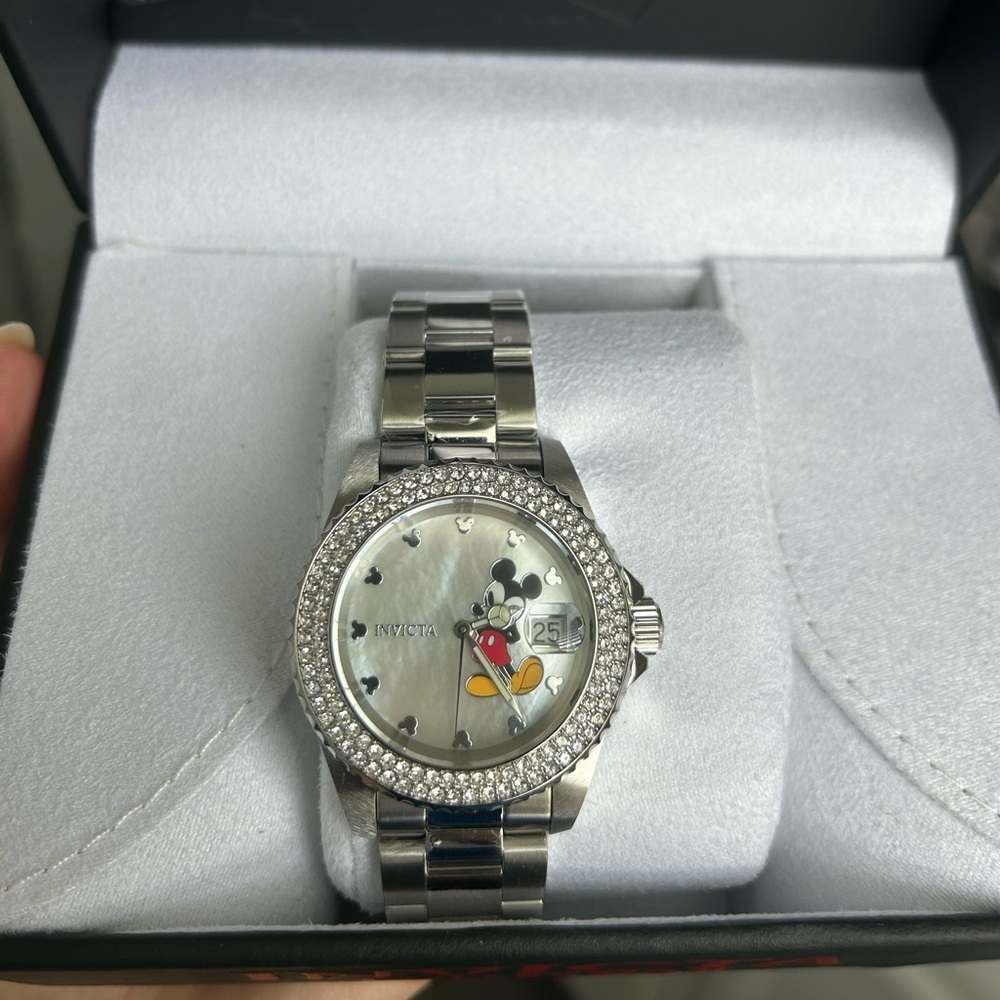 NWT Invicta Mickey Mouse Disney Watch